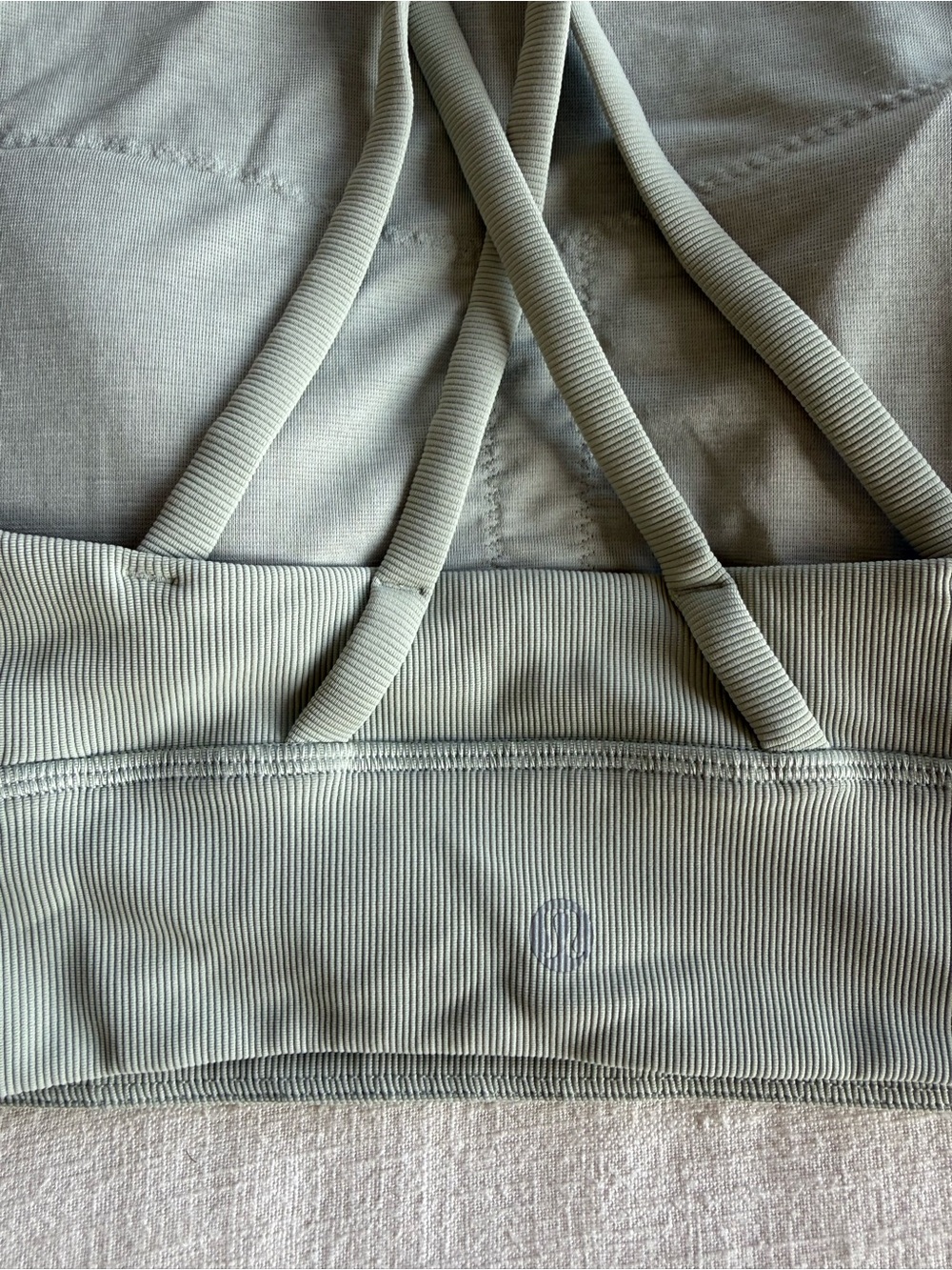 Lululemon High Neck sports bra - Picture 3 of 4